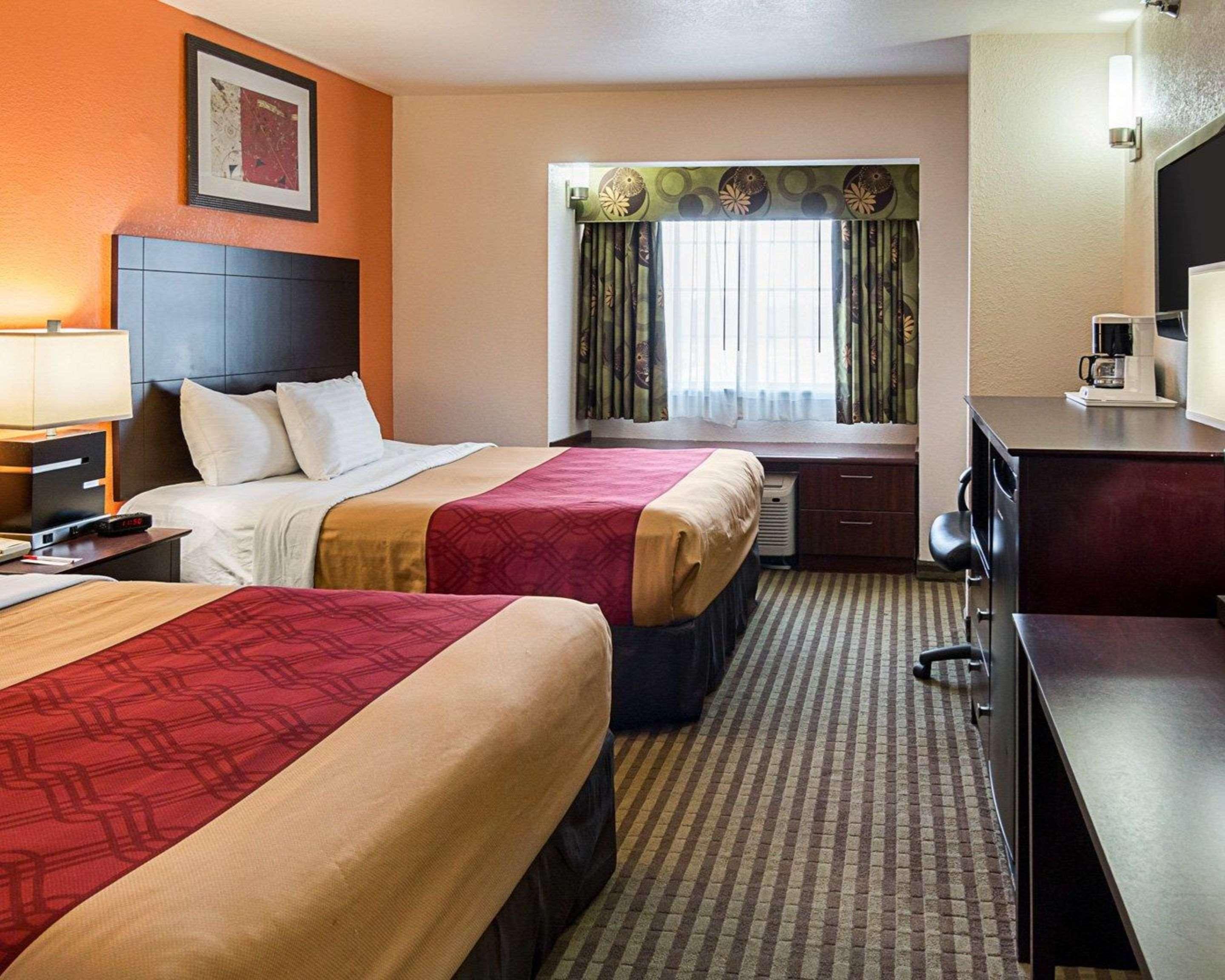 Econo Lodge Inn & Suites Natchitoches Ngoại thất bức ảnh