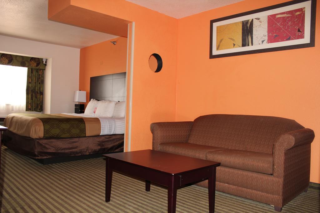 Econo Lodge Inn & Suites Natchitoches Ngoại thất bức ảnh